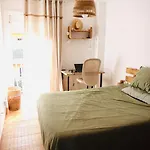 Mabuhay Surf House With Ocean View Appartement