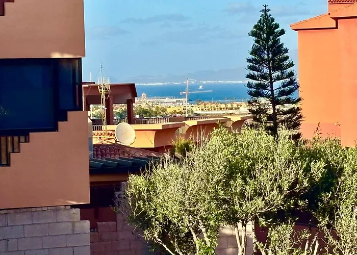 Mabuhay Surf House With Ocean View Διαμέρισμα Κοραλέχο